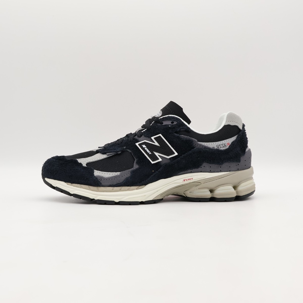 靴 new balance M2002RDJ Protection Pack s-l400.jpg