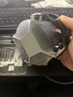AMD AM4 Wraith Spire Heatsink Fan 712-000055 REV:F (Ryzen 5 3600x