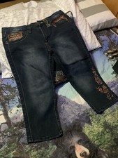 Dark Blue Embroidered Capri Jeans Women  s