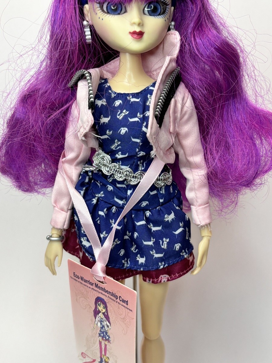 Zeenie Dollz Eco-Warrior Sini Doll W/ Stand | eBay