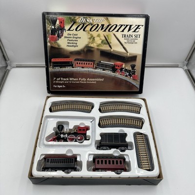 Feldstein Desktop Locomotive Train Set Die Cast Features Working Headlight WORKS
