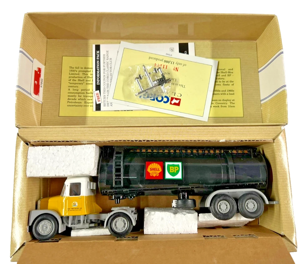Corgi Classics 97840 Scammell Highwayman Tanker Shell Mex BP Diecast Model - Image 2 of 2