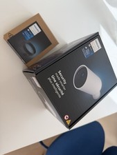Philips Hue Secure Indoor/Outdoor Surveillanc...
