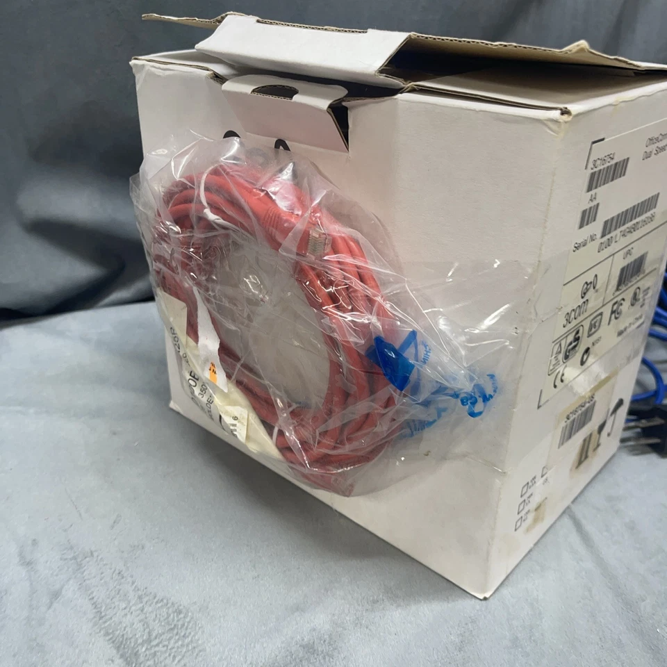 3COM OfficeConnect 16 Port Dual Speed Switch Plus 3C16792 NEW Plus Bonus Items - Image 3 of 4