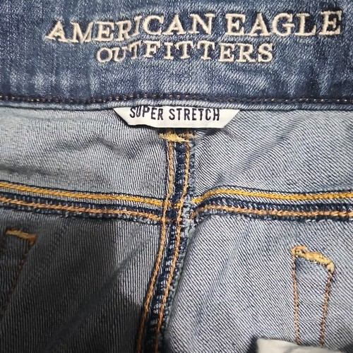 American Eagle Size 8 Kick Boot Jeans Super Stretch Medium To Dark Wash Cute - Picture 7 of 8
