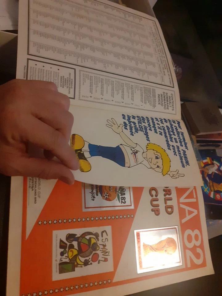 Album Panini Espana 82 World Cup Manque 10 Vignettes Bel Etat  - Photo 3/4