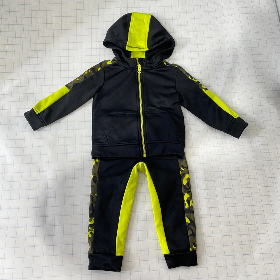 Boy's Size 24 Months Sweatsuit Set Athletic Works Black and Yellow Camouflage - Image 2 of 4
