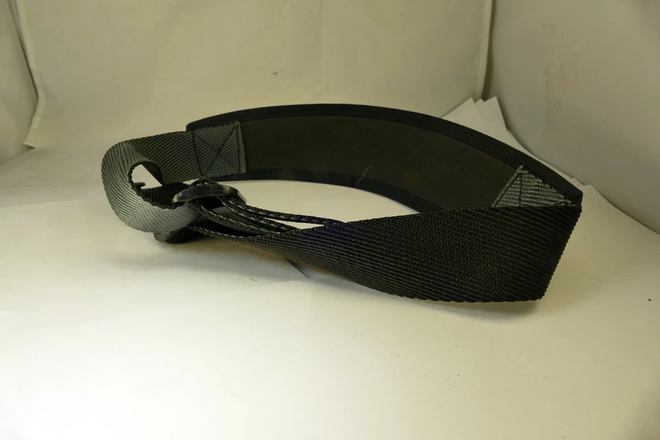 Correa de hombro para cuello para funda de cámara con clips redondos de plástico de 2,5" de ancho  Foto 2 de 4