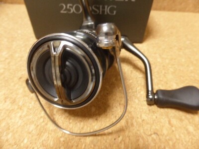 Shimano 24 TWIN POWER 2500SHG Spinning Reel New in Box | eBay