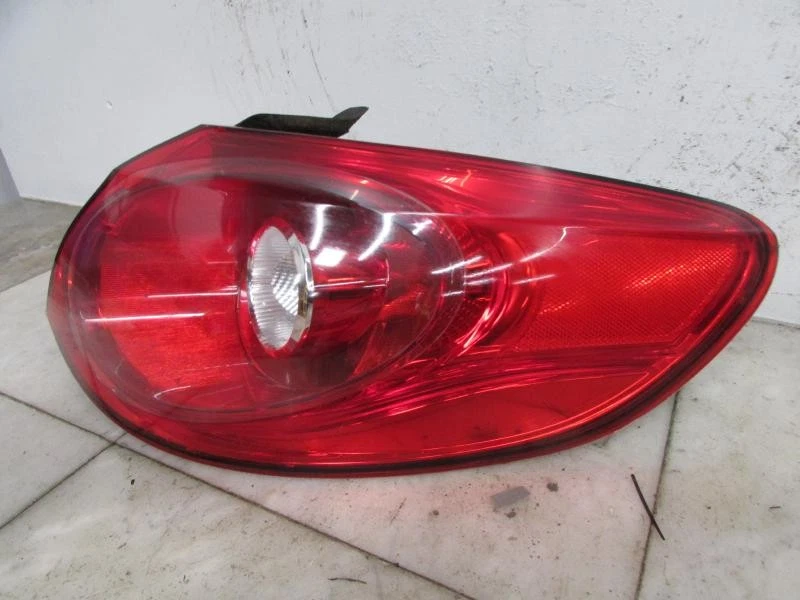 LUZ TRASERA VOLKSWAGEN CC 2009 cuarto de panel montado Rh Foto 3 de 4