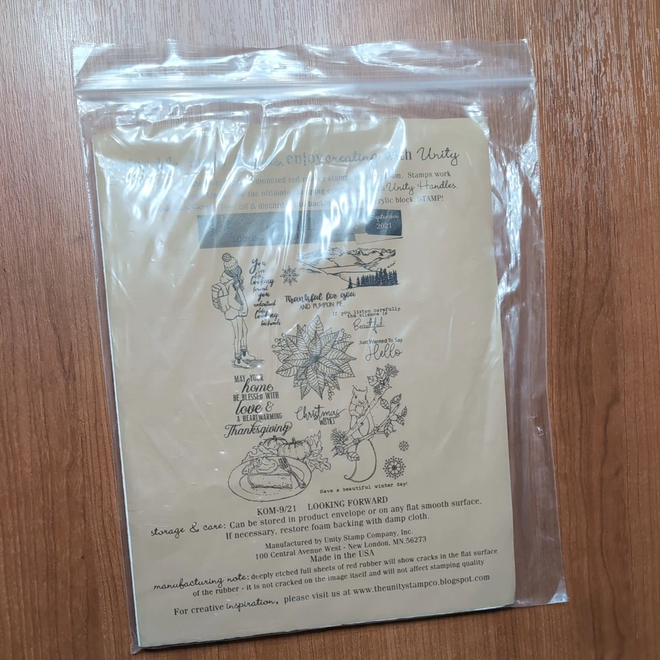Unity Stamp Co. Septiembre 2021 Kit del Mes|Mirando hacia adelante|Otoño|Invierno Foto 2 de 4