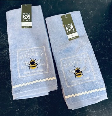 2 NWT Place & Time Kitchen Dish Towels with Bee s in Lovely Light Blue