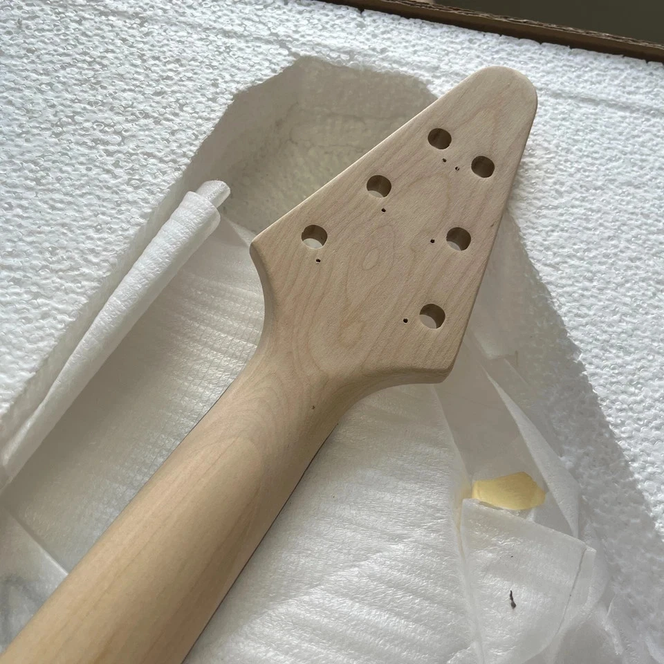 Kit de Guitarra Eléctrica Hágalo Usted Mismo Almacén de EE. UU. Cuello de Avión B Llama Arce Caoba Cuerpo Foto 4 de 4