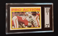 1972 Topps Football High # Joe Namath Pro Action #343 SGC 7 near mint