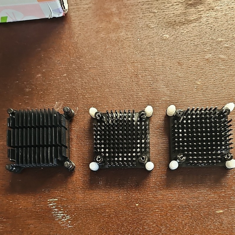 Set of 3 Black Aluminum Surface Mount Passive Heat Sinks, Axial & Pin Fin