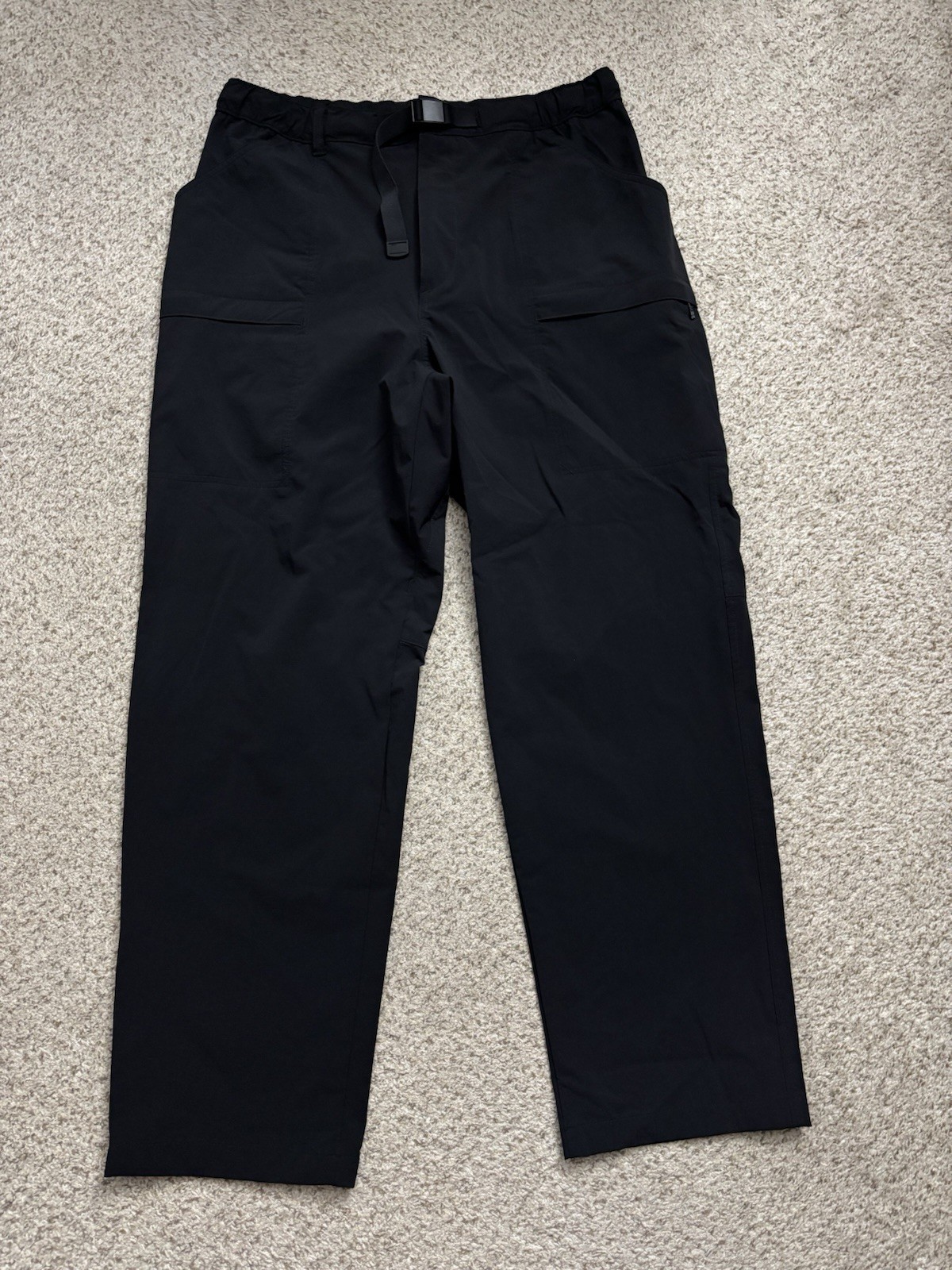Uniqlo Pants Mens Size Large (34x30) Black Loose Taper Cargo Belted Ripstop