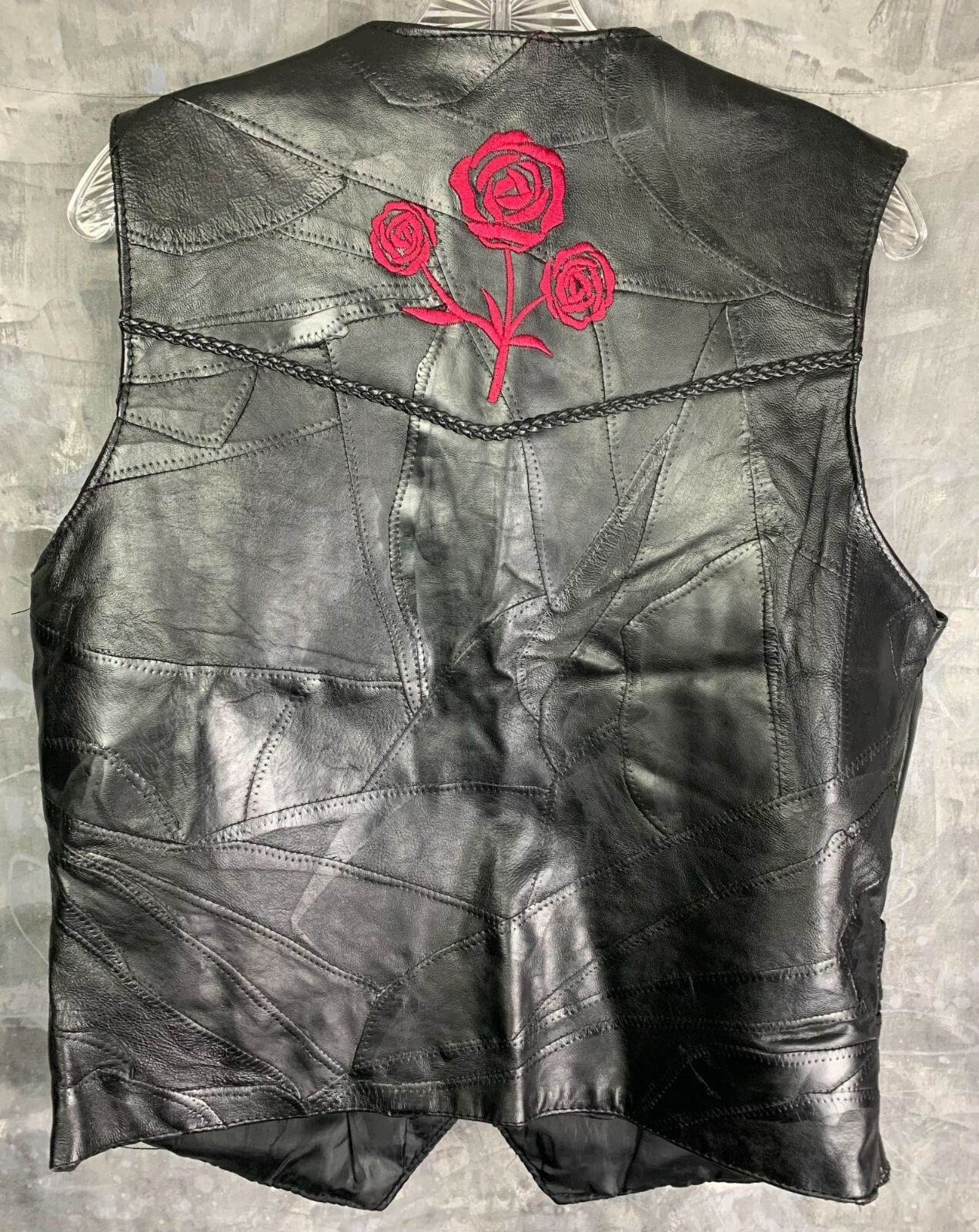 Diamond Plate Buffalo Black Leather Embroidered Rose … Gem