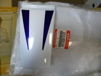 Suzuki GSX-R600 GSX-R750 Frame Cover Center NOS MID Cover TAIL