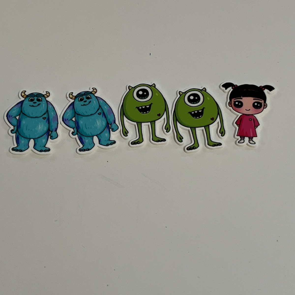 Monsters Inc Plastic Bow Embellishments 5 Piece | eBay display picture 1