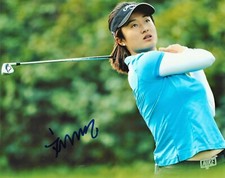 LPGA GOLFER YU LIU HAND SIGNED 8x10 PHOTO w/COA WOMEN'S GOLF DUKE PROOF 
