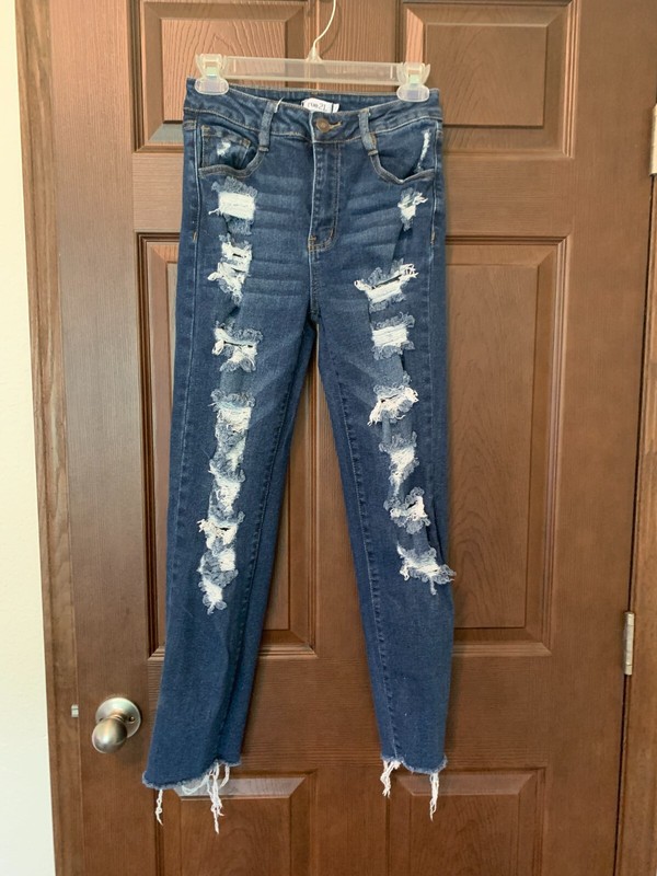 Rue21 Womens sz 2 Dark Wash Destroyed High Rise Jegging Cotton Blend Blue Jeans