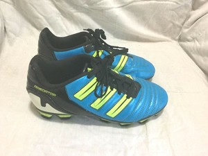 youth predator soccer cleats