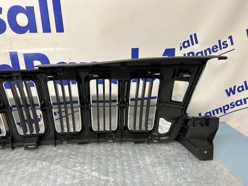 JEEP GRAND CHEROKEE CHROME FRONT GRILL 2011 - 2013 BRAND NEW GENUINE 55079377 - Picture 8 of 12