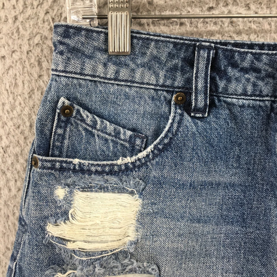 Volcom Cut-Off Shorts Womens 7 (actual 30x2) Blue Denim Mid Rise Distressed Zip - Image 4 of 4