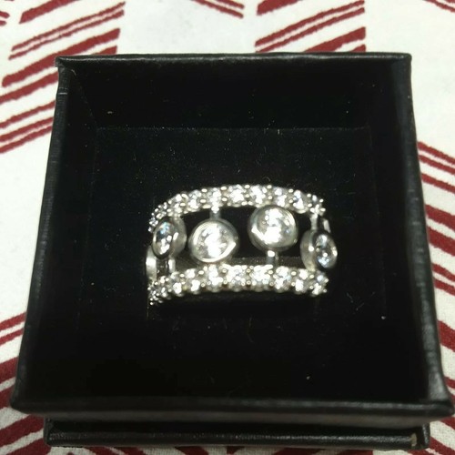 Size 7 Lustro Sterling Fancy Band Ring Made With Zirconia From Swarovski (426) - Picture 9 of 10
