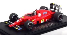 GP s 1/18 Ferrari 640 F1-89 Brazilian GP 1989 Berger with Showcase Ferrari GP