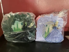 Wicked For Good Glinda And Elphaba Popcorn Buckets Includes Both New Ships Now