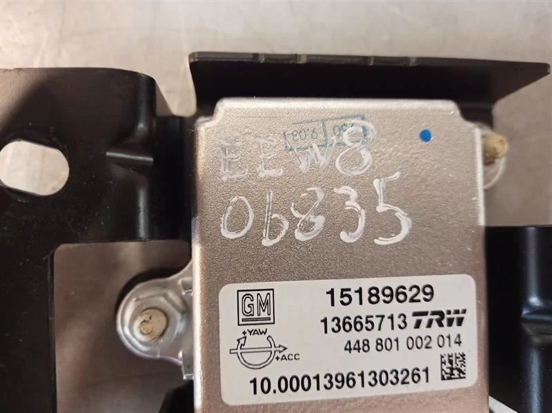  Módulo de suspensión Escalade 15189629 9146535 2004 Foto 2 de 4