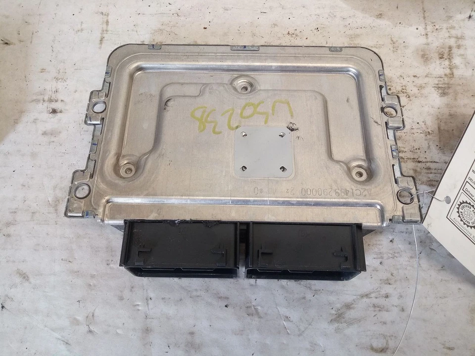 Motor Ford Maverick 2023 ECM 3030274 Foto 4 de 4