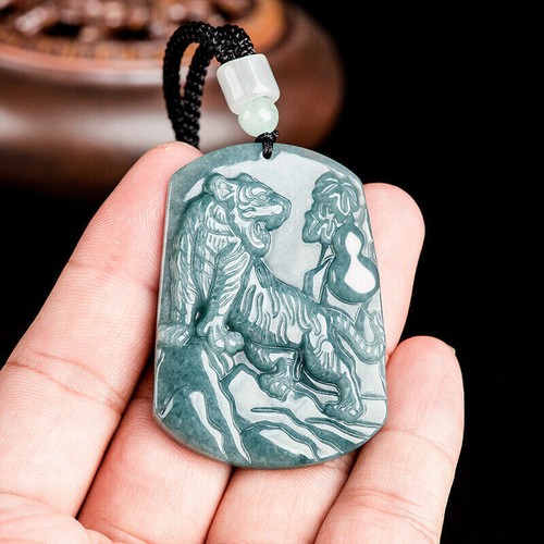 China Style Certified 100% Natural Light Green A Jade Jadeite Pendant Tiger 上山虎 - Picture 4 of 15