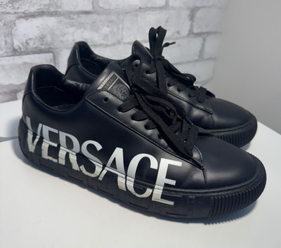 Versace Medusa Greca Low Black Leather Sneakers Mens Size 9US/42EU Authentic 