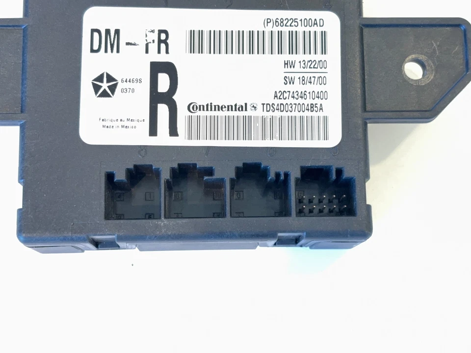 Módulo de puerta de pasajero derecho Ram 1500 2500 3500 2017-18, 2019+ Classic 68225100AD Foto 3 de 4