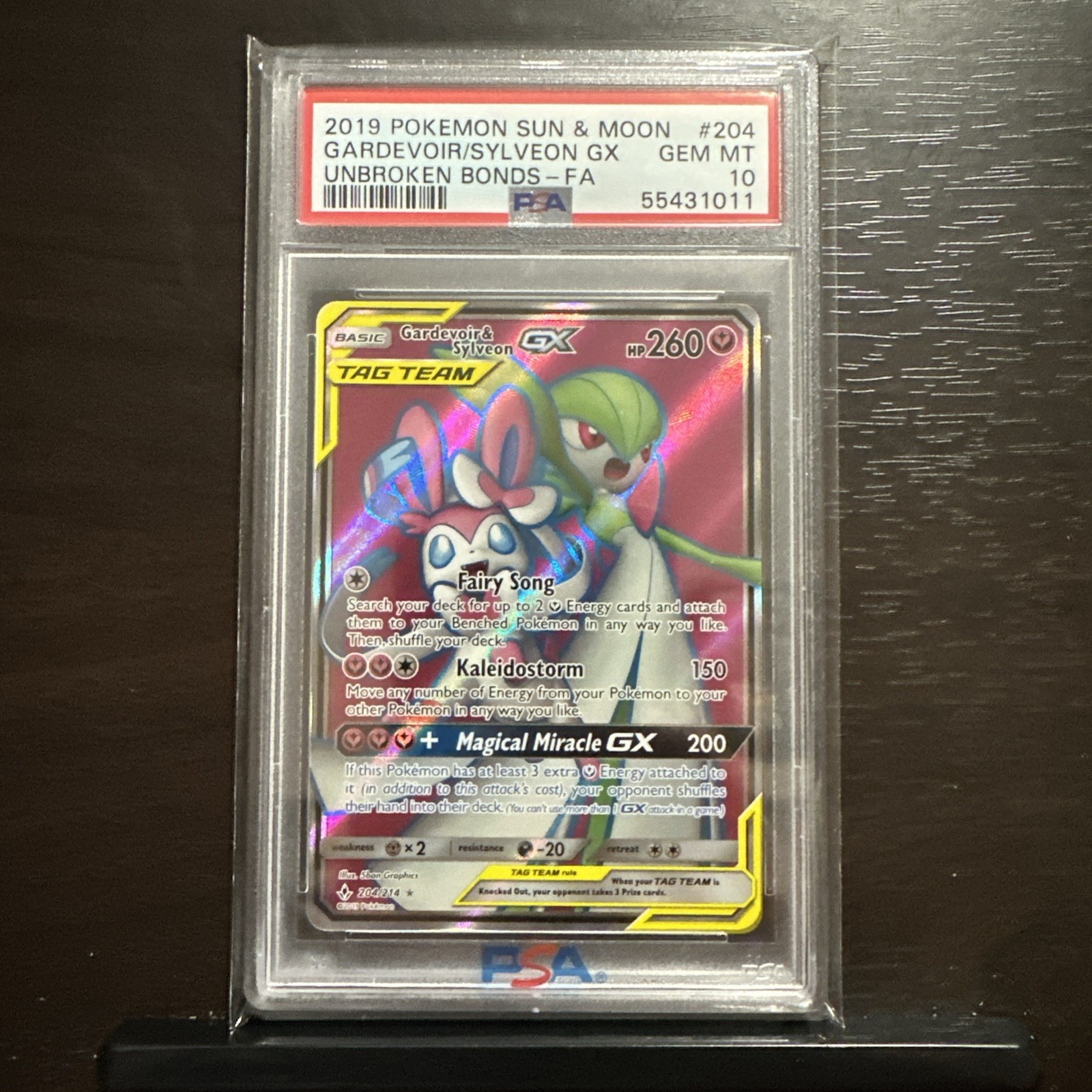 Pokemon 2019 Gardevoir/Sylveon GX Unbroken Bonds FA 204/214 Gem Mint PSA 10