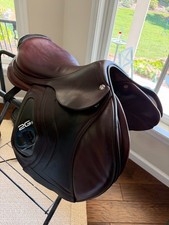 16 in SE25 CWD 2Gs Full Buffalo Close Contact Jump Saddle - GREAT condition