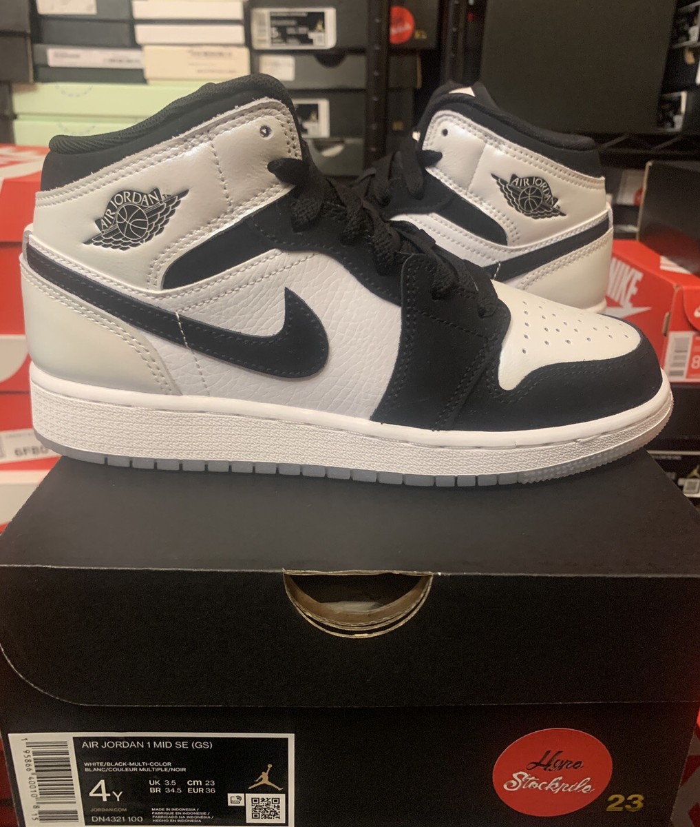 Nike Air Jordan 1 Mid SE Diamond Shorts White Black Shoes DN4321