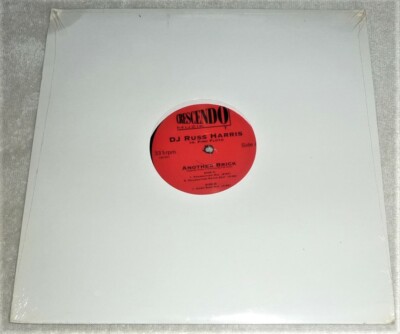 SS 12'' SINGLE / VINYL LP by DJ RUSS HARRIS vs. PINK FLOYD / 33 1/3 RPM (2003)