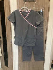 Just Love Womens Elastic Waist Gray Scrubs Pants/Shirt Short Sleeve V Neck Small