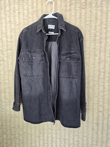 VETEMENTS Giacca abbottonata denim grigio scuro fili universali media oversize vestibilità