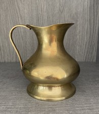 Vase - Kanne - Krug - Blumenvase / Material: Messing