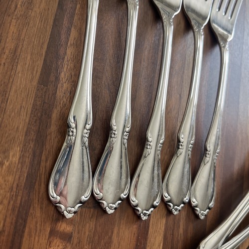 Dinner Forks Chateau Community By Oneida Stainless Flatware Oneidacraft 18/8 - Picture 3 of 13