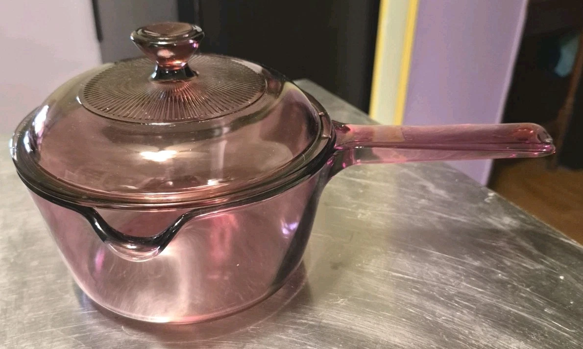 Set OfCorning Visions Cranberry Pour Spout Sauce Pan with Lid and Casserole Dish