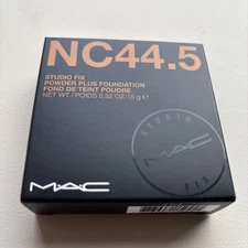 MAC Studio Fix Powder Plus Foundation - NC44.5