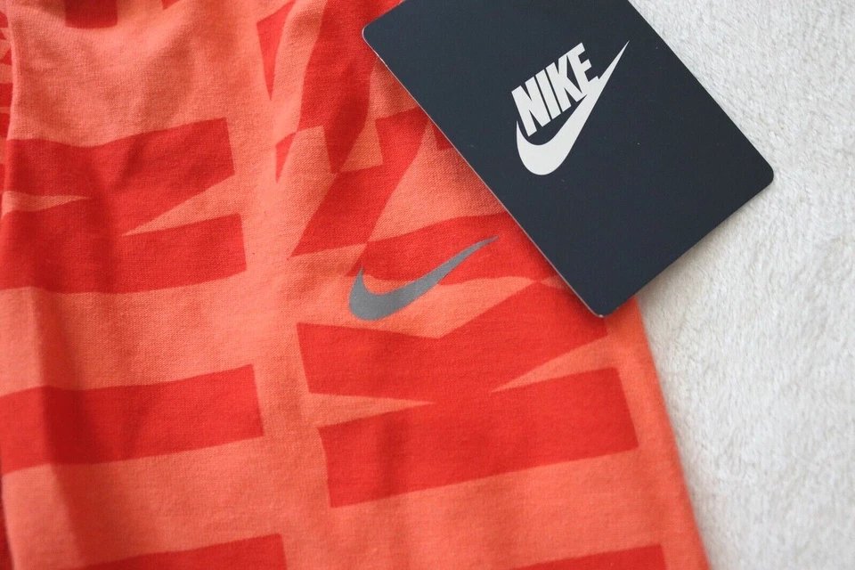 NWT! Nike Club Allover Print Capris Pants 36a778 Lt Mango Girls $30 Sz 5 - Image 2 of 4