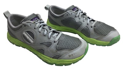 water resistant running shoes womens