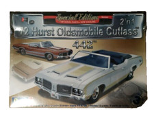 1972 Olds 442 Cutlass Hurst Convertible 2n1 Special Edition by Revell ...