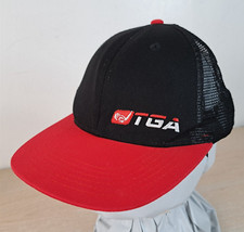 TGA PEMIER GOLF YOUTH ADJUSTABLE SNAPBACK TRUCKER/MESH HAT/CAP, BLACK/RED, SPORT